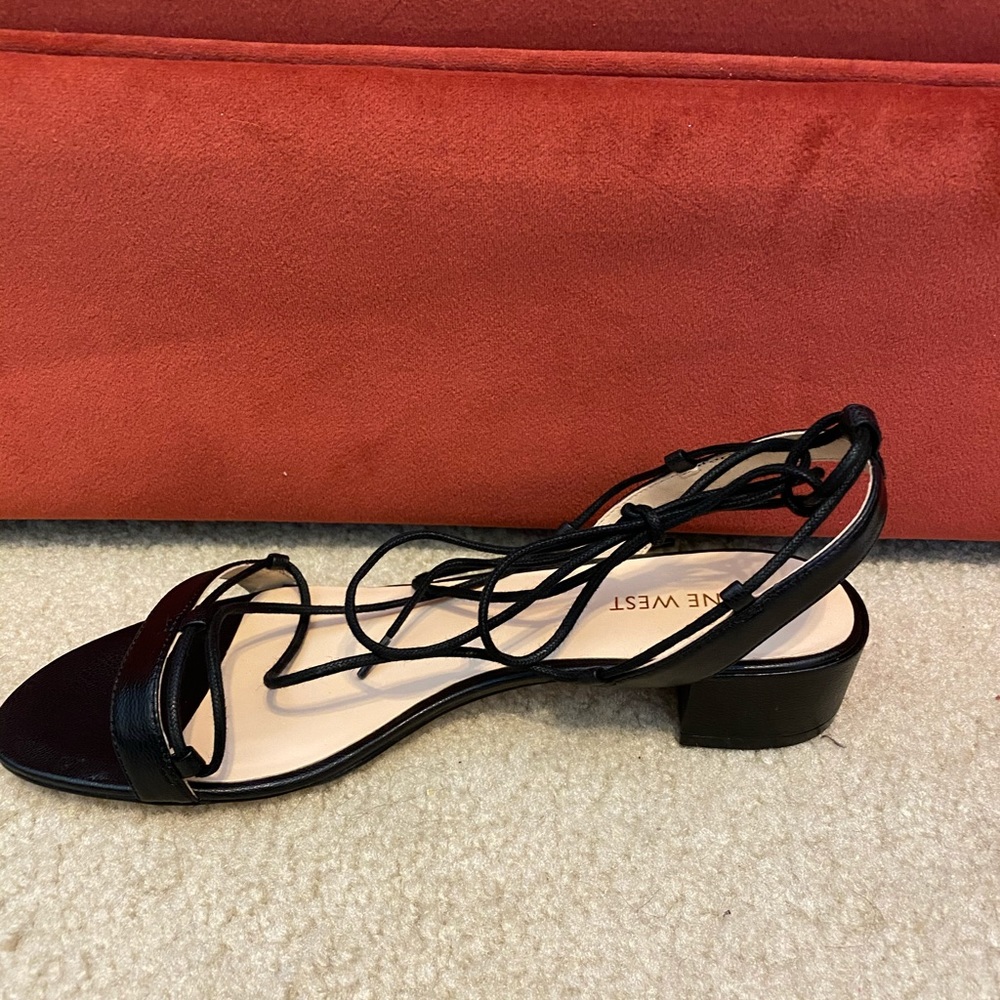 NWT Nine West Radka Black Leather Sandals